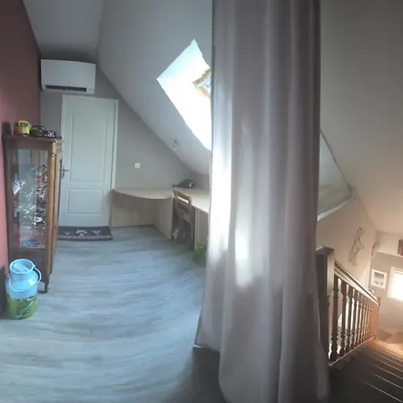 Proche Circuit 24h Du Mans Frühstückspension Spay