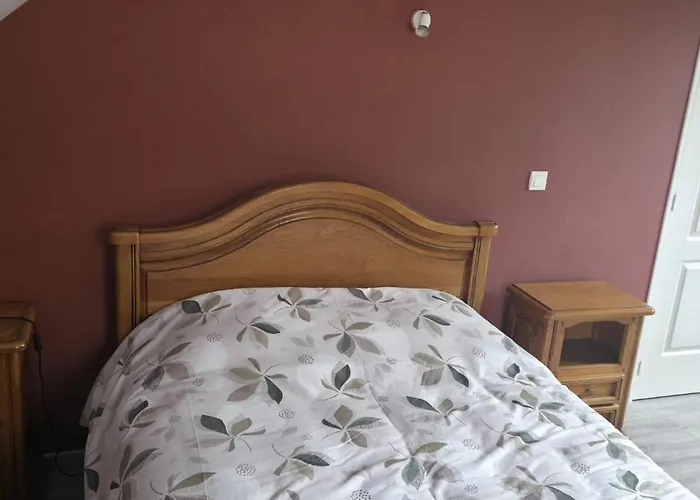 Proche Circuit 24h Du Mans * Spay